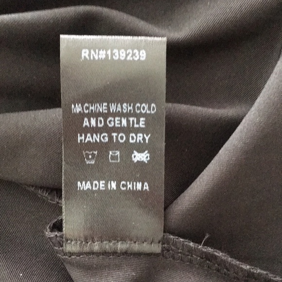 NWOT Tuckernuck black short sleeve off shoulder top M - Picture 5 of 12